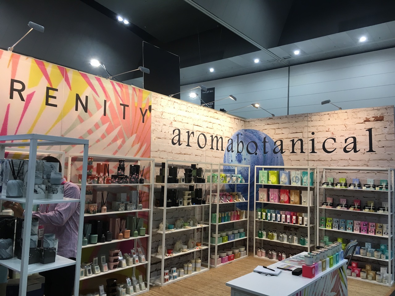 20 Watt 800 mm Long Warm White 